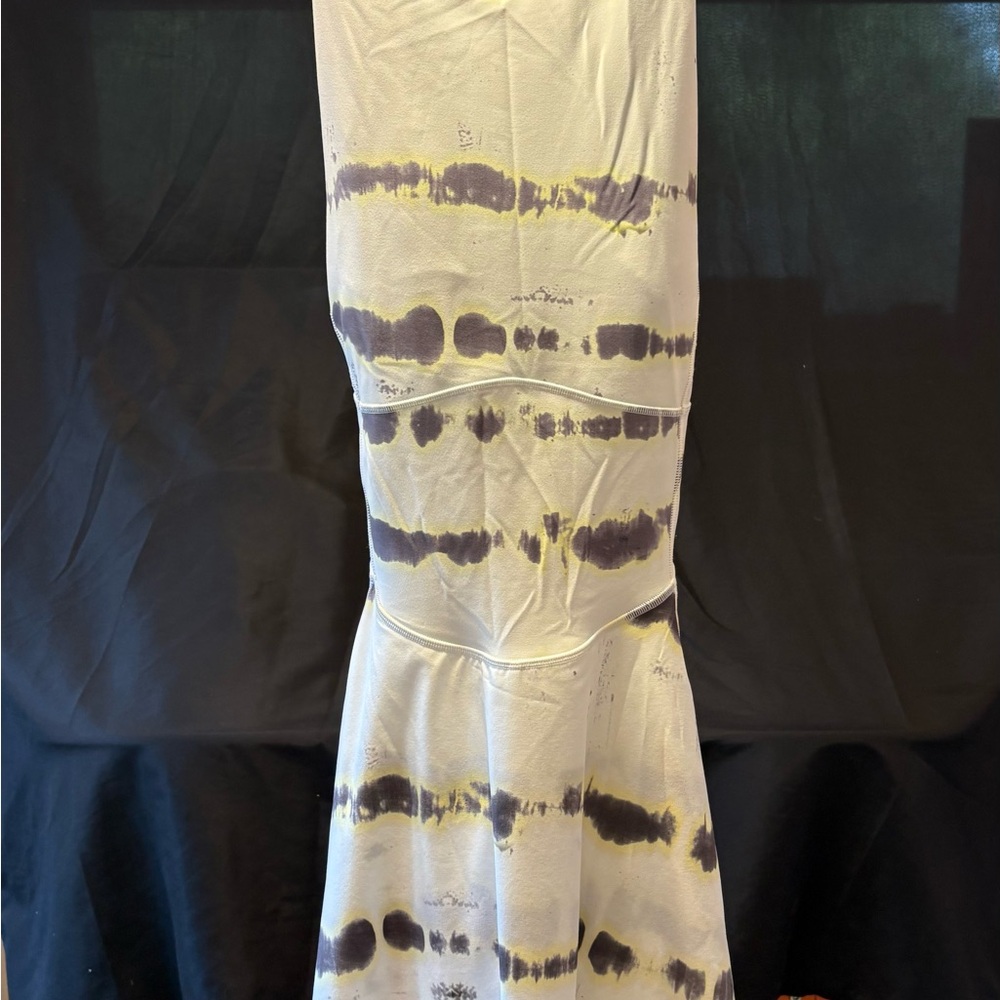 Lululemon Athletica Cream and Black Tie-Dye Dress